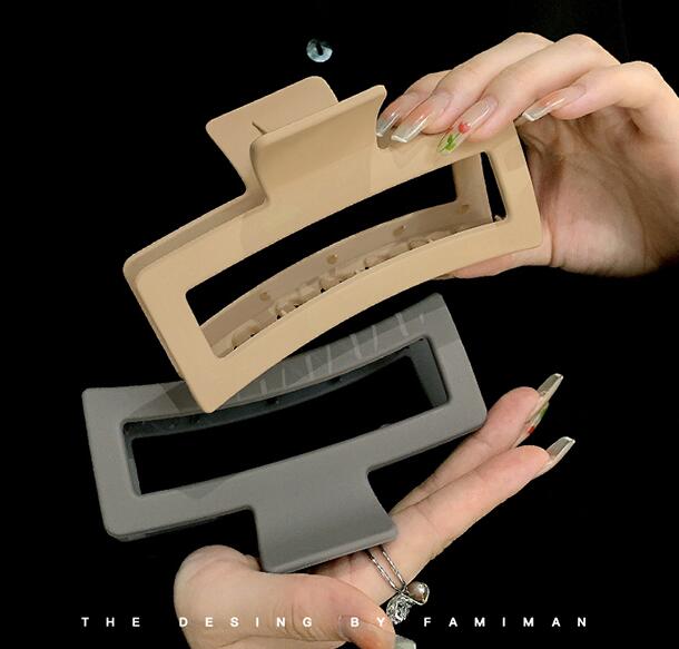 超大号抓夹发量多发夹后脑勺盘发发抓头发厚形磨砂鲨鱼夹子头饰 超大号抓夹发量多发夹后脑勺盘发发抓头发厚形磨砂鲨鱼夹子头饰