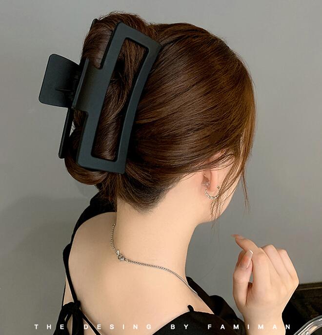 超大号抓夹发量多发夹后脑勺盘发发抓头发厚形磨砂鲨鱼夹子头饰 超大号抓夹发量多发夹后脑勺盘发发抓头发厚形磨砂鲨鱼夹子头饰